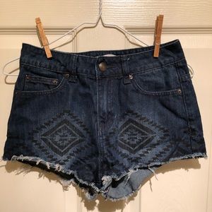 Adam Levine boho cut off jean shorts 3/4 Coachella